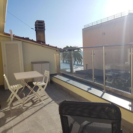 Casaviva - Casa Vacanze A Ceriale Con Terrazza Exterior photo